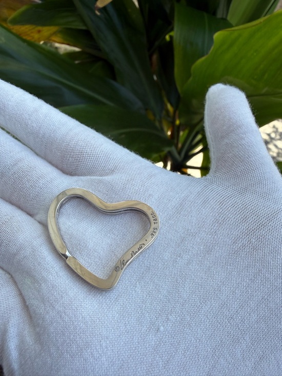 TIFFANY&CO. Silver 925 Elsa Peretti Open Heart Key Ring Authentic - Picture 3 of 12